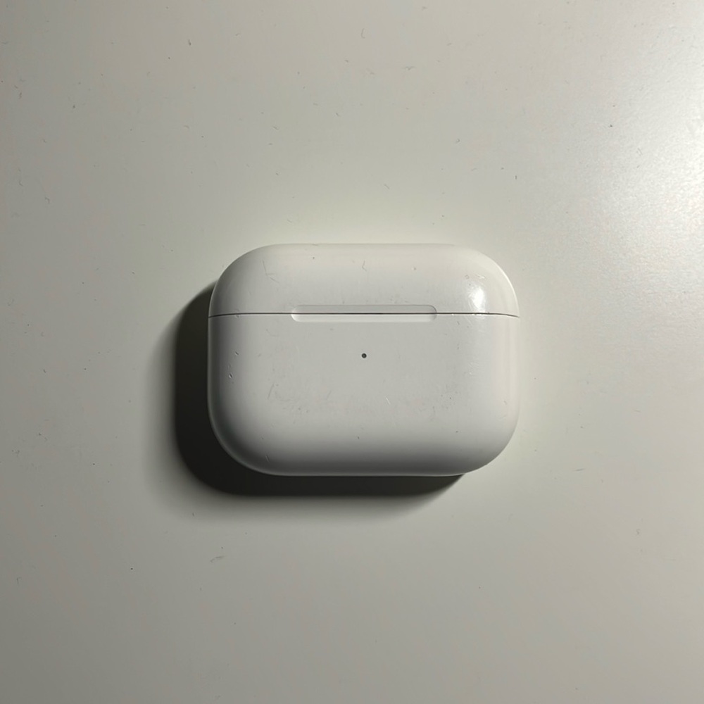 AirPods Pro 1 charging case A2190